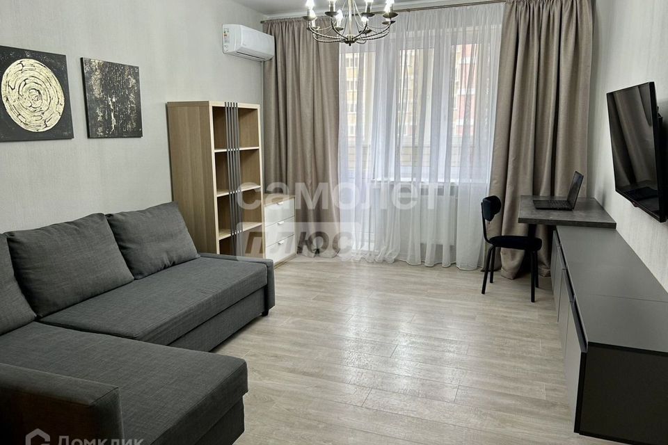 Сдаётся 1-комнатная квартира, 40 м²