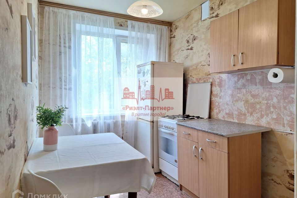 Продаётся 2-комнатная квартира, 42.9 м²