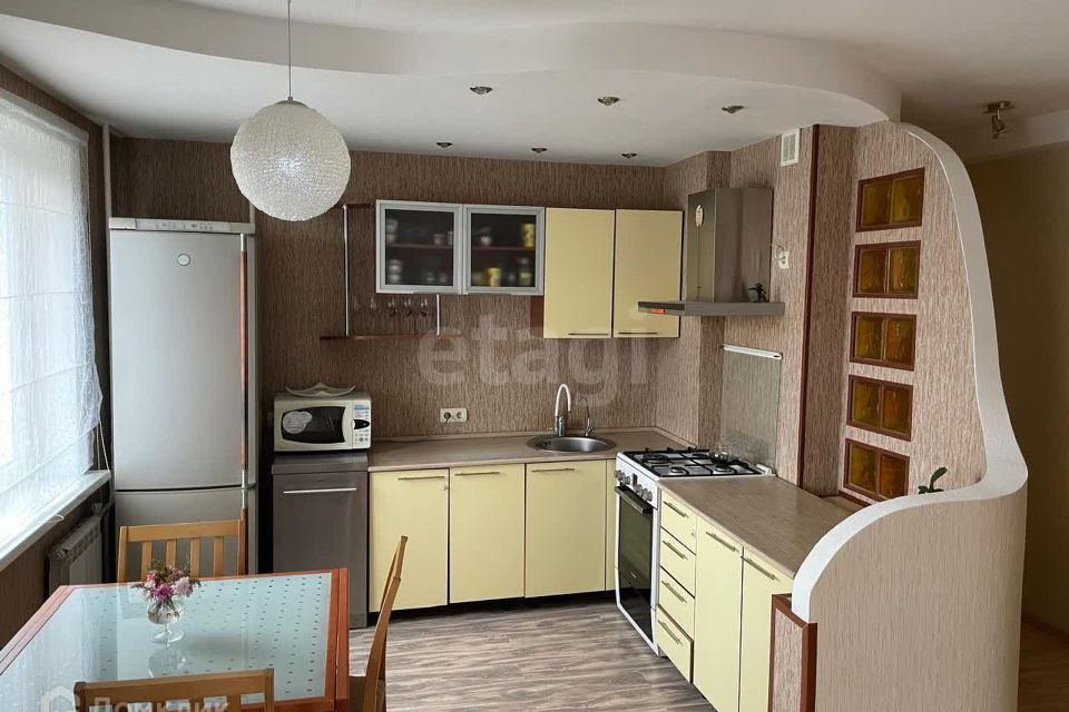Продаётся 2-комнатная квартира, 64.7 м²
