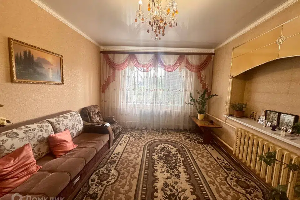 Продаётся 3-комнатная квартира, 69.1 м²