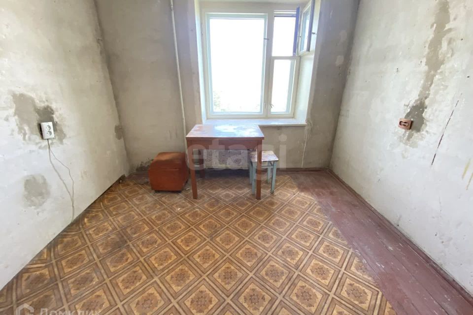 Продаётся 3-комнатная квартира, 61.8 м²