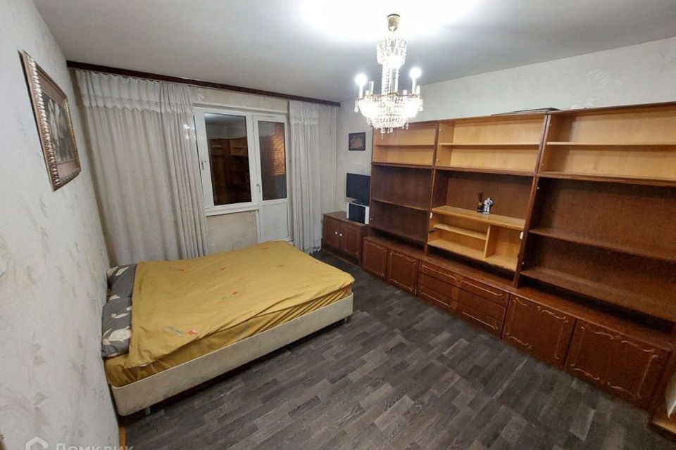 Продаётся 1-комнатная квартира, 37 м²