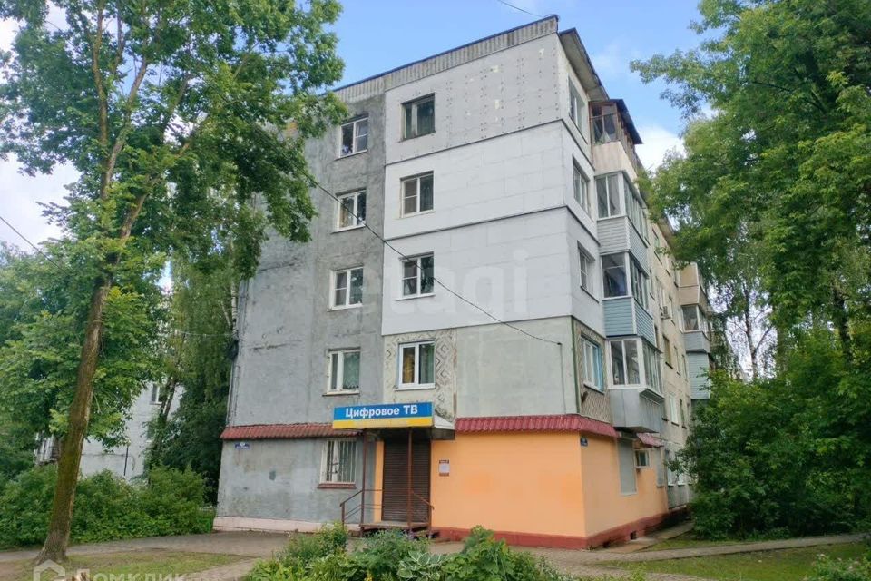 Продаётся 3-комнатная квартира, 50.1 м²