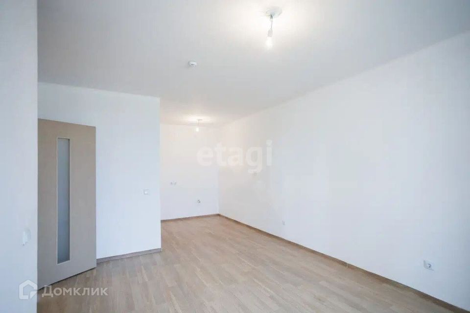 Продаётся 3-комнатная квартира, 77.7 м²