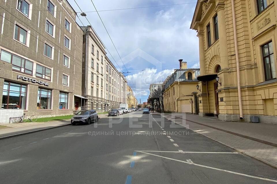 Продаётся 5-комнатная квартира, 103 м²