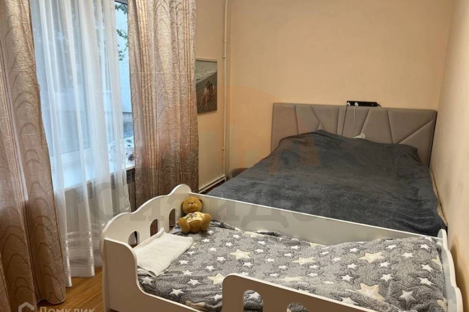 Продаётся 3-комнатная квартира, 49 м²
