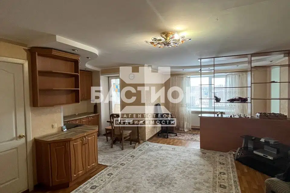 Продаётся 3-комнатная квартира, 84.3 м²