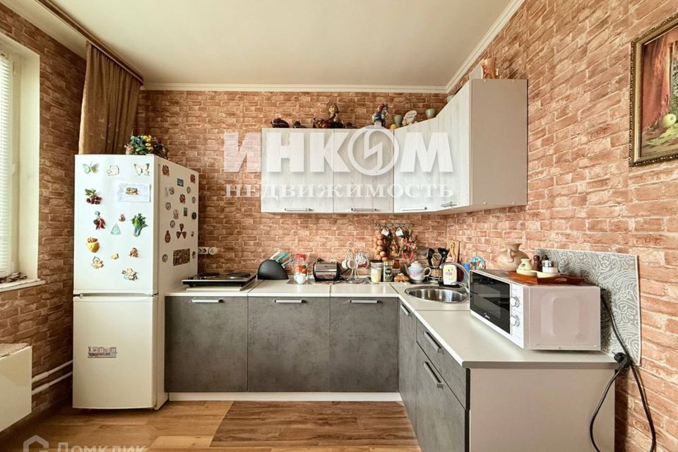 Продаётся 2-комнатная квартира, 57 м²