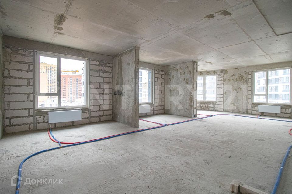 Продаётся 3-комнатная квартира, 94 м²