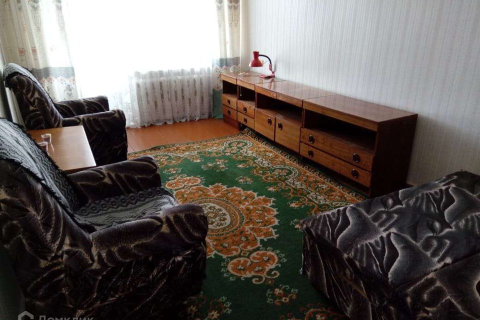 Продаётся 2-комнатная квартира, 43.8 м²