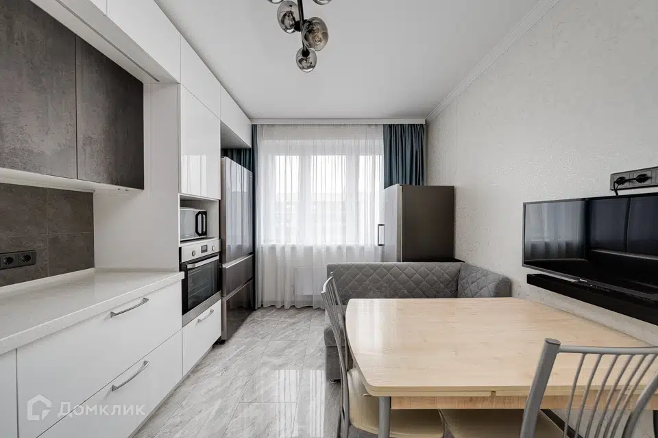 Продаётся 3-комнатная квартира, 76.8 м²