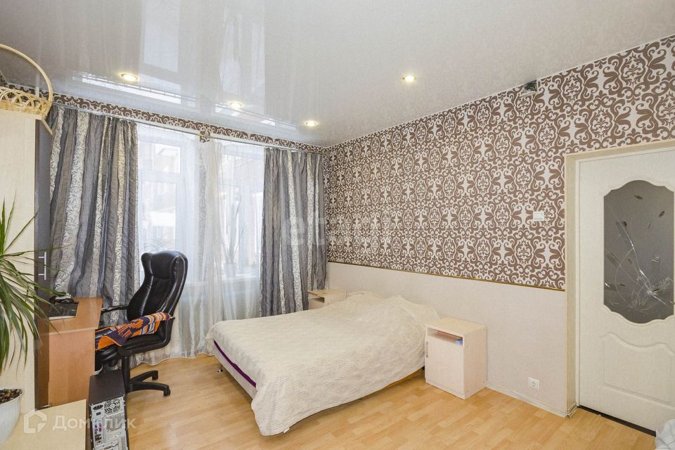 Продаётся 3-комнатная квартира, 82 м²