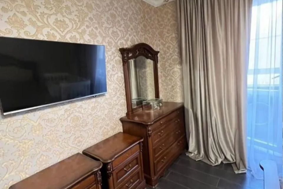 Продаётся 3-комнатная квартира, 82.7 м²