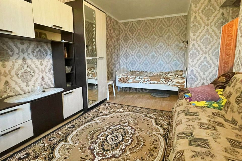 Сдаётся 1-комнатная квартира, 32 м²