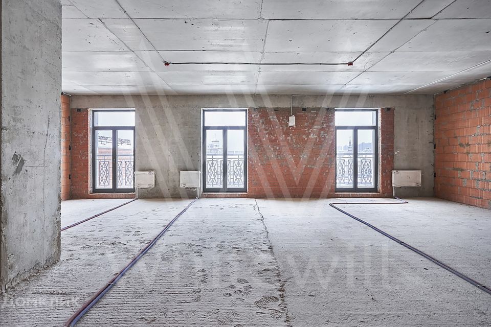 Продаётся 3-комнатная квартира, 106.7 м²