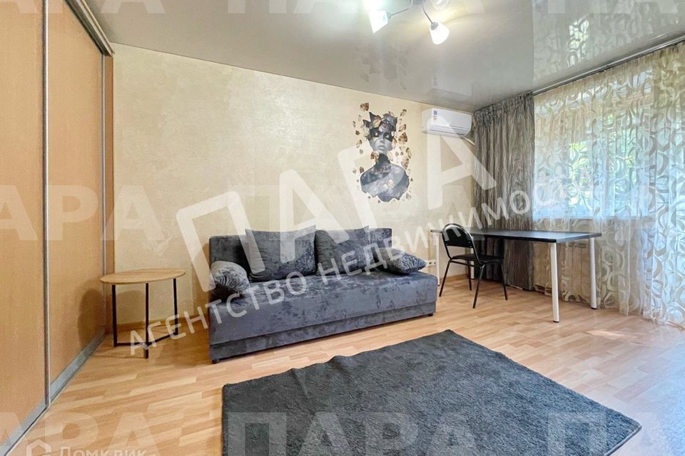 Сдаётся 1-комнатная квартира, 45 м²