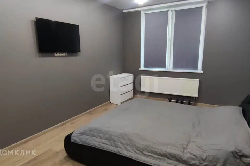 Продаётся 1-комнатная квартира, 48 м²