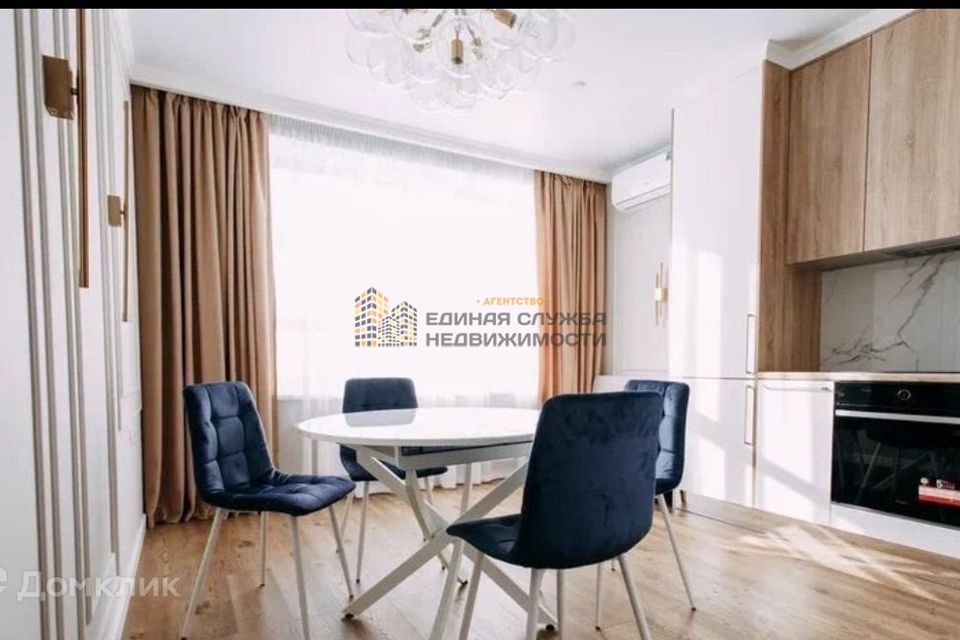 Сдаётся 2-комнатная квартира, 67 м²