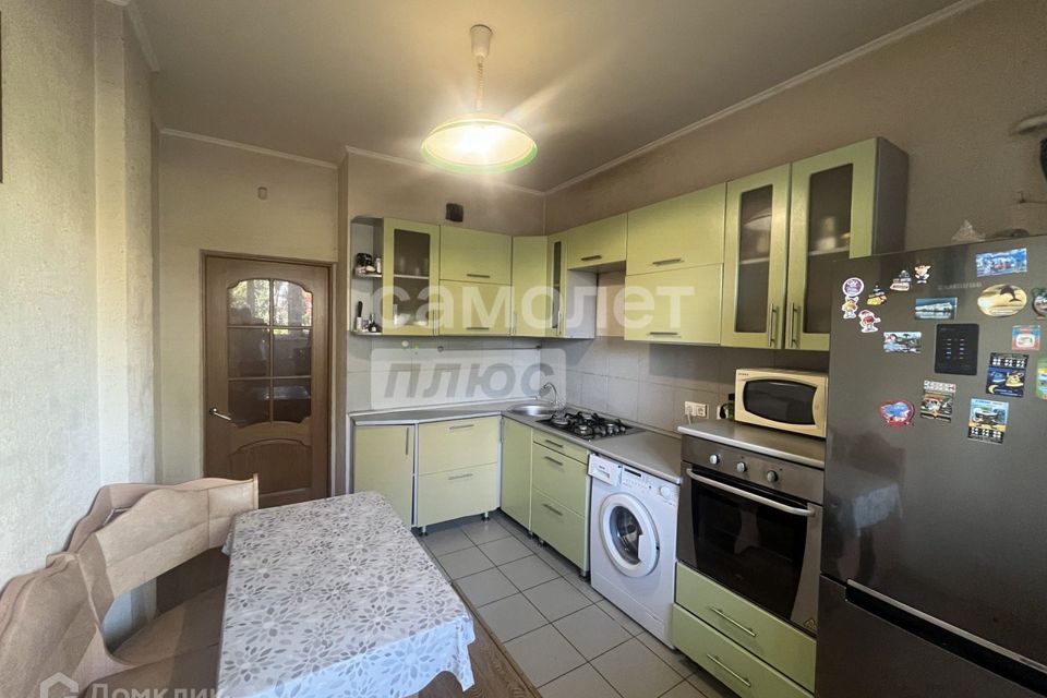 Продаётся 2-комнатная квартира, 57.5 м²