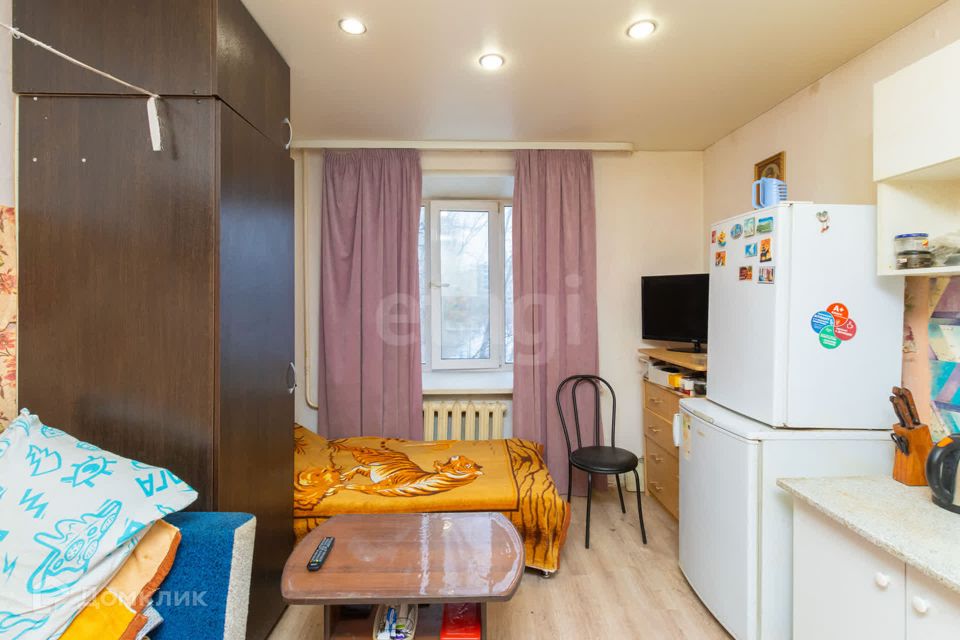Продаётся комната в 1-комн. квартире, 12.7 м²