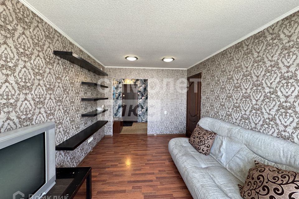 Продаётся 1-комнатная квартира, 35.9 м²