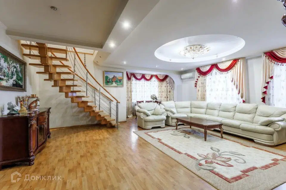 Продаётся 5-комнатная квартира, 170 м²