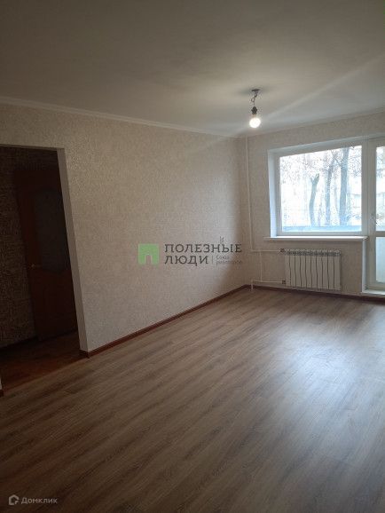 Продаётся 3-комнатная квартира, 57.8 м²