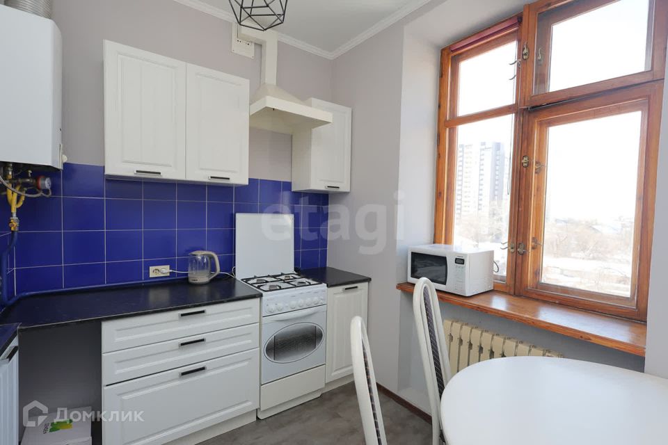 Продаётся 2-комнатная квартира, 53.2 м²