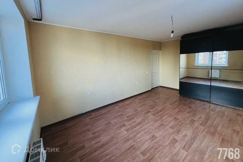 Продаётся 1-комнатная квартира, 43 м²