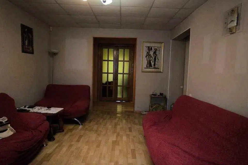 Продаётся 4-комнатная квартира, 94.1 м²