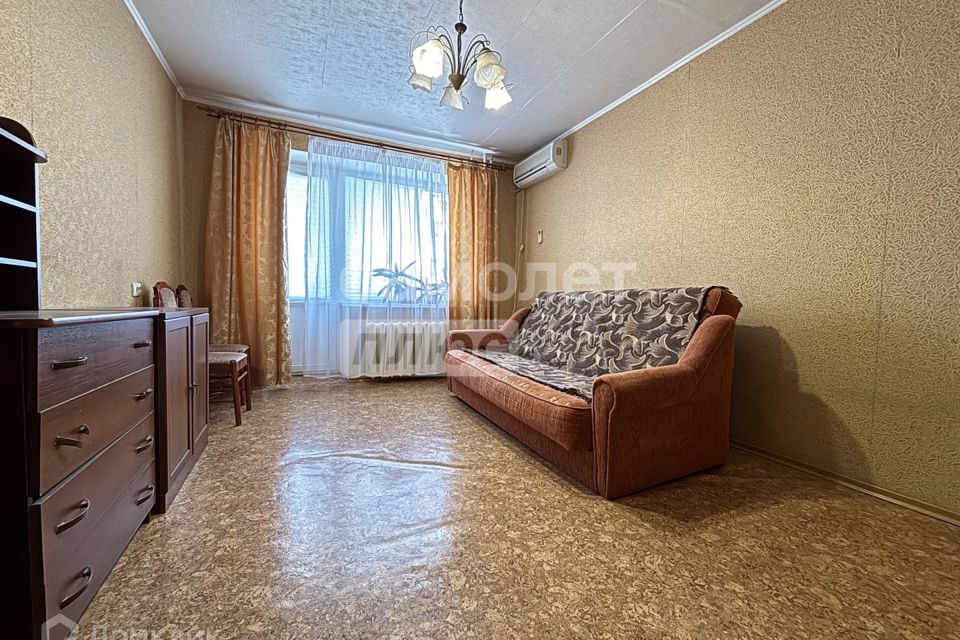 Сдаётся 2-комнатная квартира, 54 м²