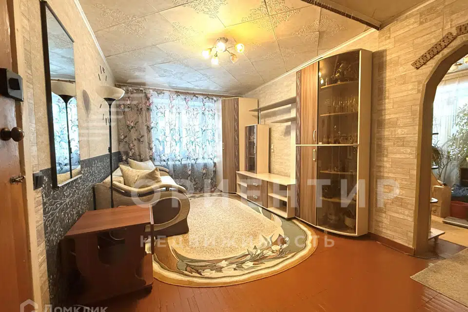 Продаётся 2 комнаты в 4-комн. квартире, 31.2 м²