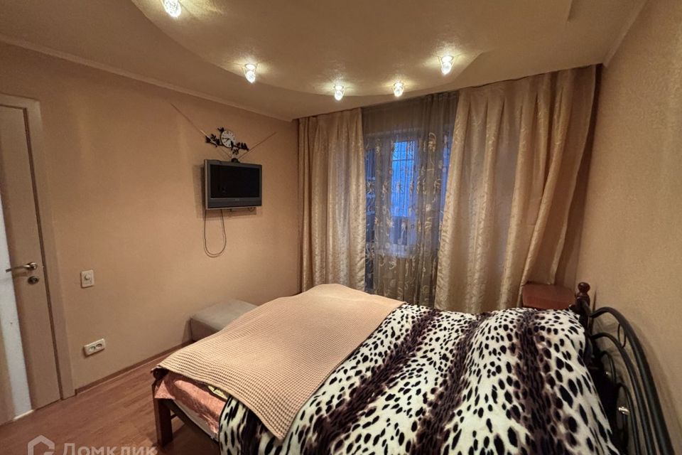 Продаётся 3-комнатная квартира, 55.6 м²