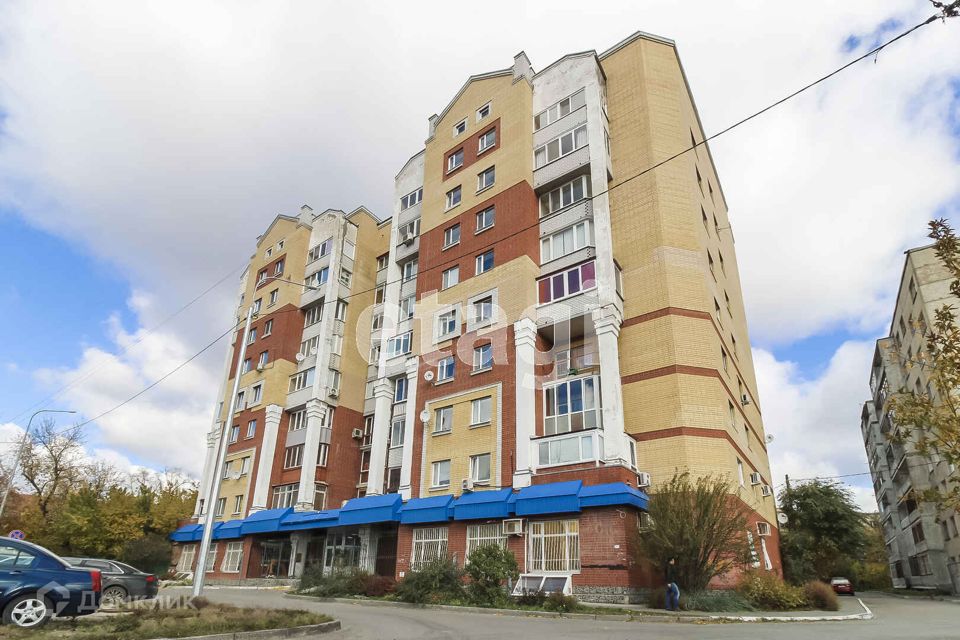 Продаётся 2-комнатная квартира, 77.6 м²