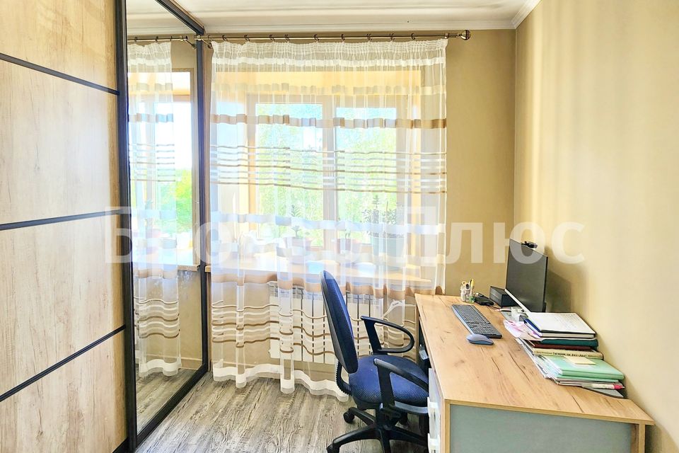 Продаётся 4-комнатная квартира, 73.3 м²