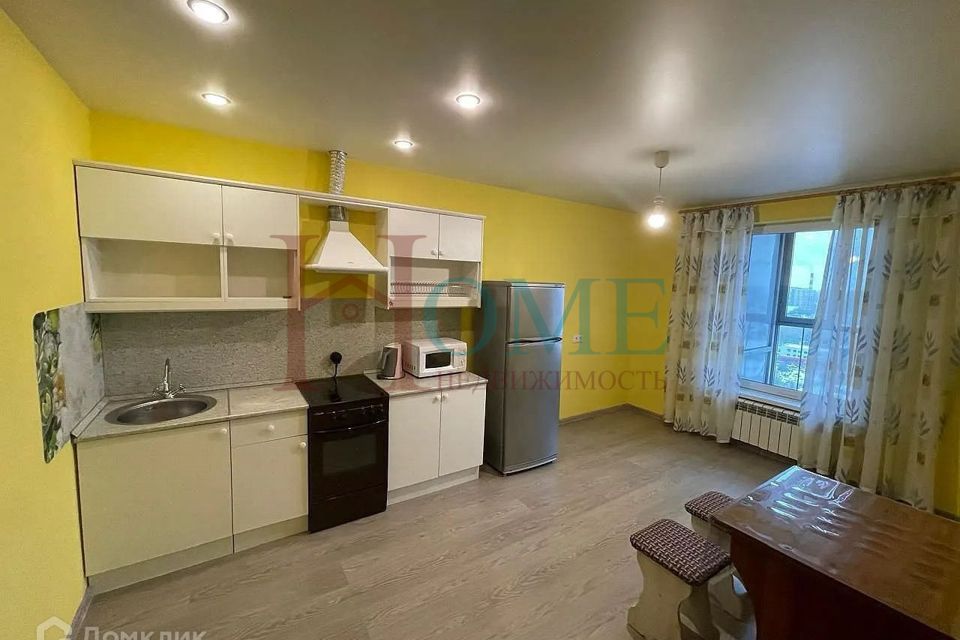Сдаётся 1-комнатная квартира, 40 м²