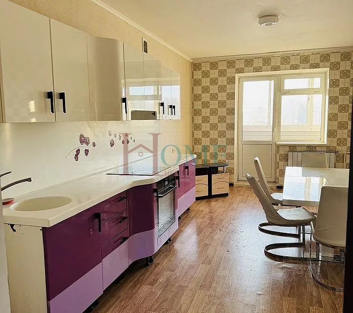 Сдаётся 3-комнатная квартира, 92.4 м²