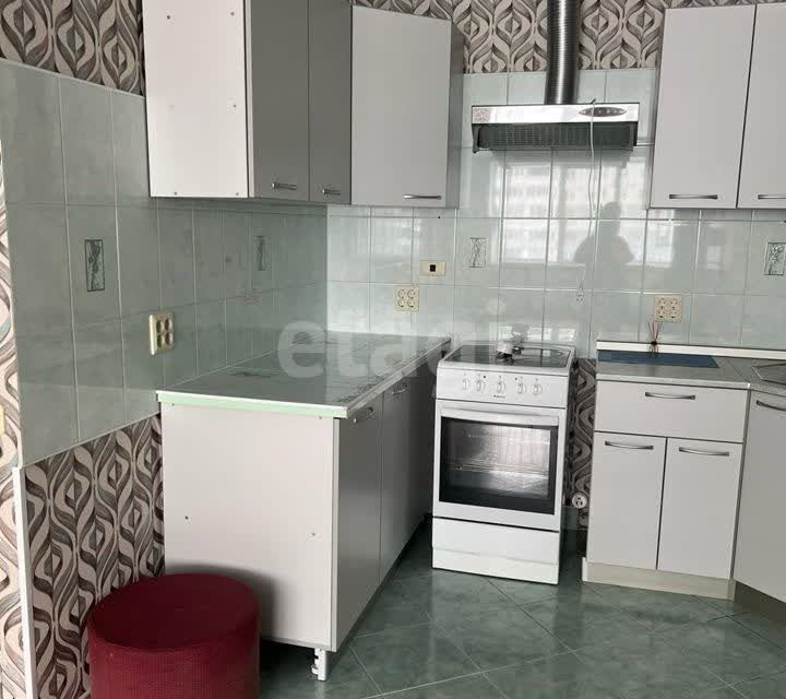 Продаётся 2-комнатная квартира, 75.2 м²