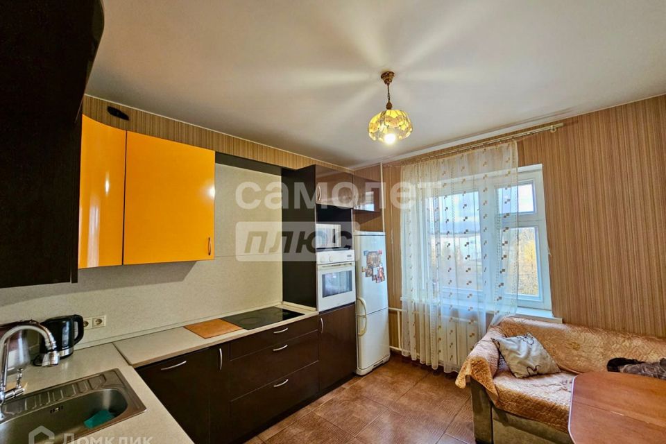 Продаётся 2-комнатная квартира, 72.3 м²