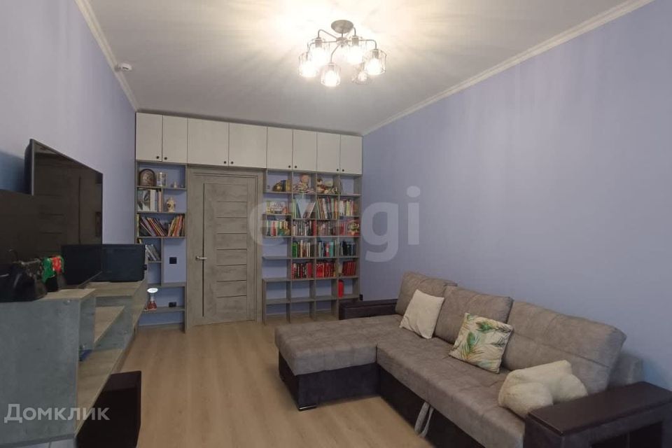 Продаётся 3-комнатная квартира, 80.9 м²