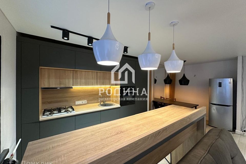 Продаётся 4-комнатная квартира, 76.4 м²