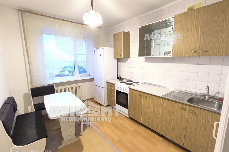 Продаётся 2-комнатная квартира, 59.8 м²