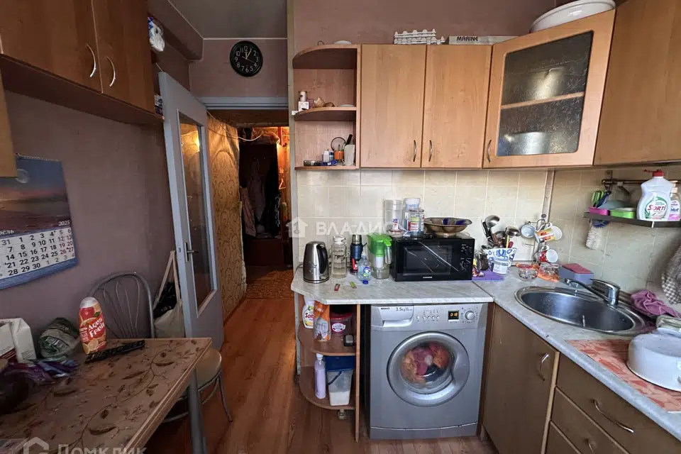 Продаётся 3-комнатная квартира, 57.4 м²