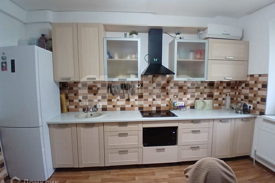 Продаётся 1-комнатная квартира, 48 м²