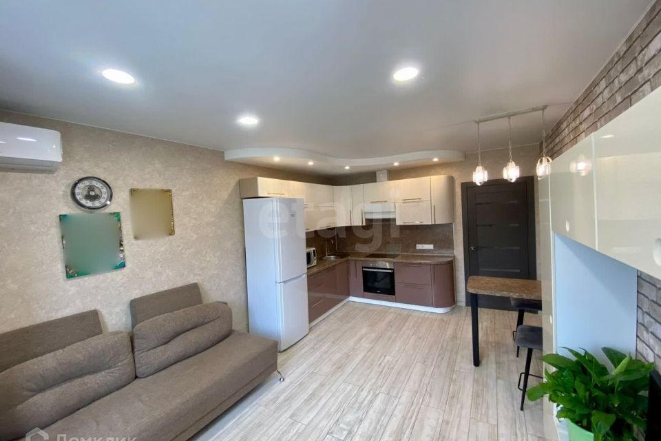 Продаётся 2-комнатная квартира, 68.7 м²