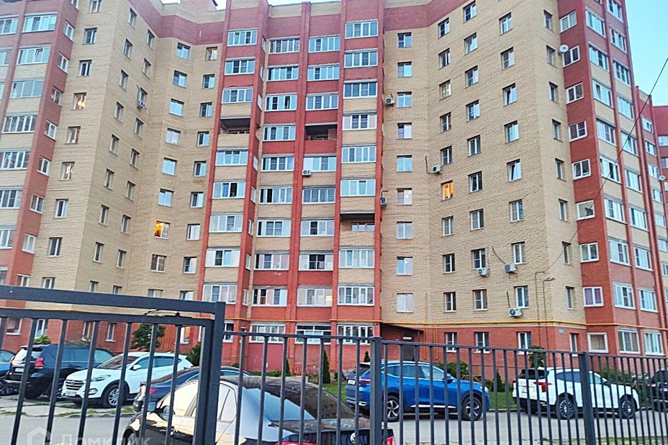 Продаётся 3-комнатная квартира, 74.4 м²