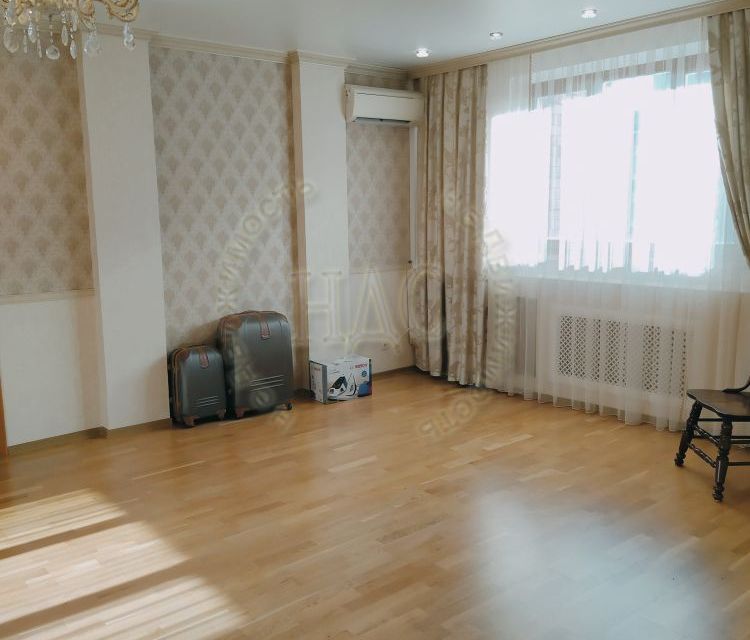 Продаётся 2-комнатная квартира, 66.4 м²