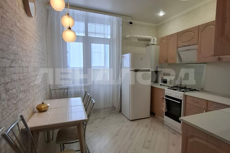 Сдаётся 1-комнатная квартира, 39 м²