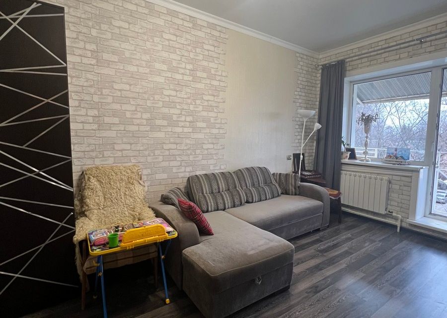 Продаётся 1-комнатная квартира, 38 м²
