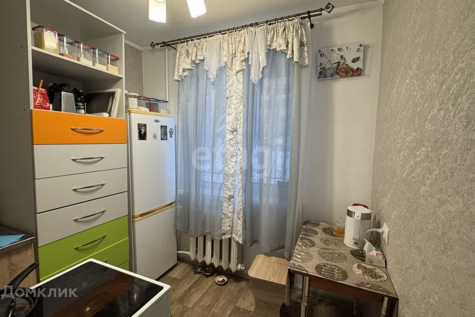 Продаётся 3-комнатная квартира, 55.2 м²